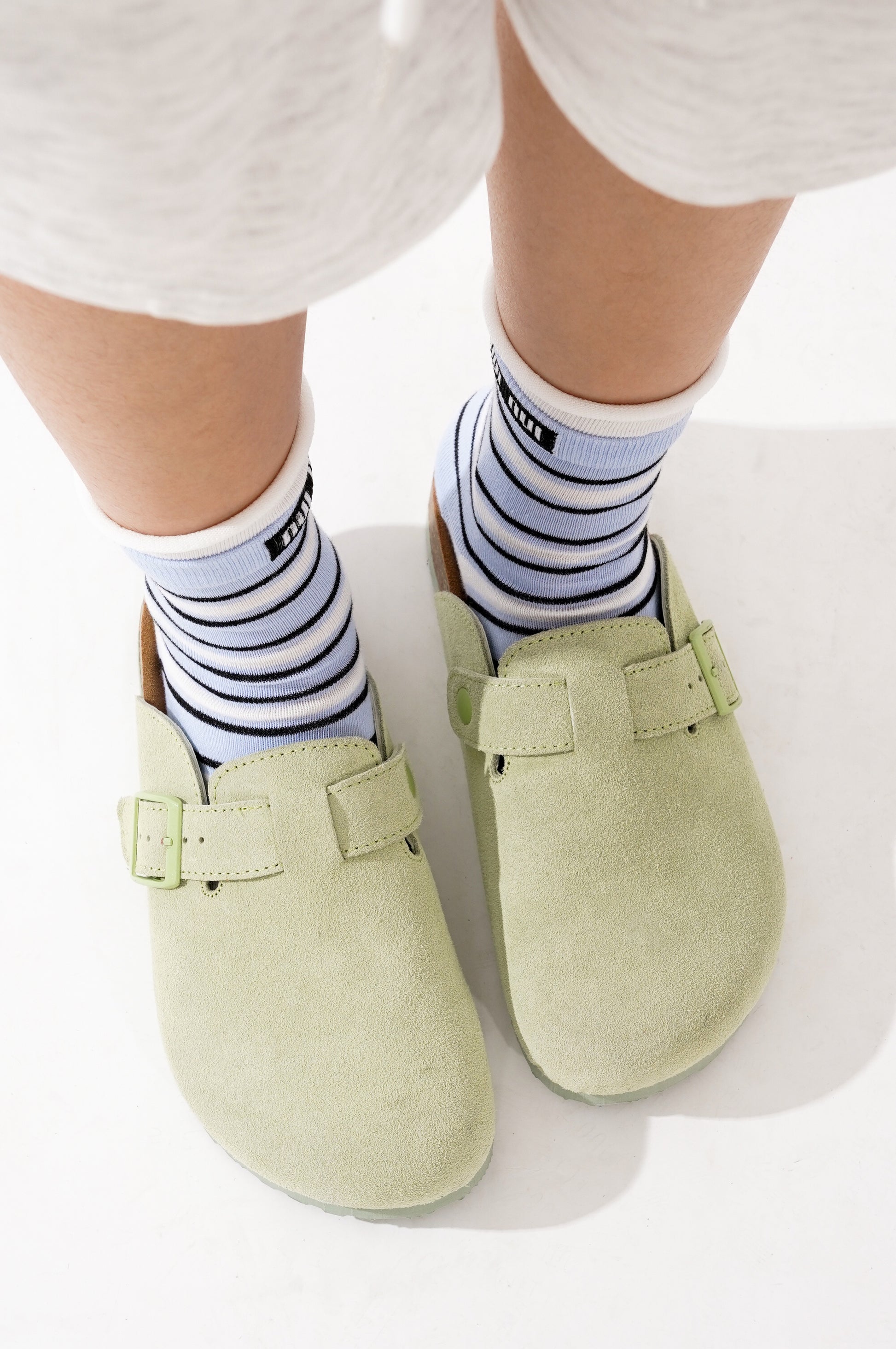 Project Cloud Benton Women's Clogs in Suede, featuring arch support and memory foam.