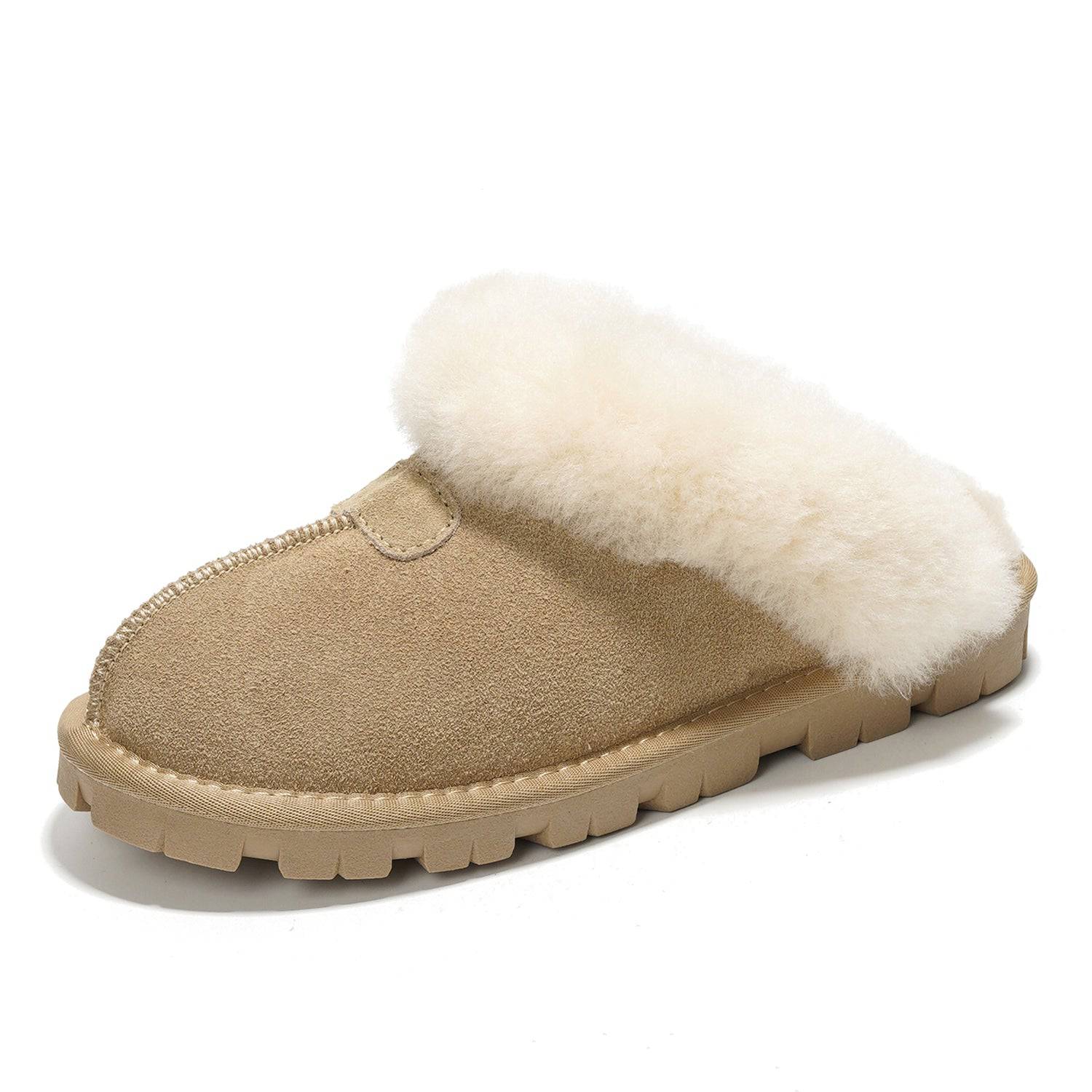 Project Cloud Hedy Fuzzy Slipper in beige suede with natural fur lining