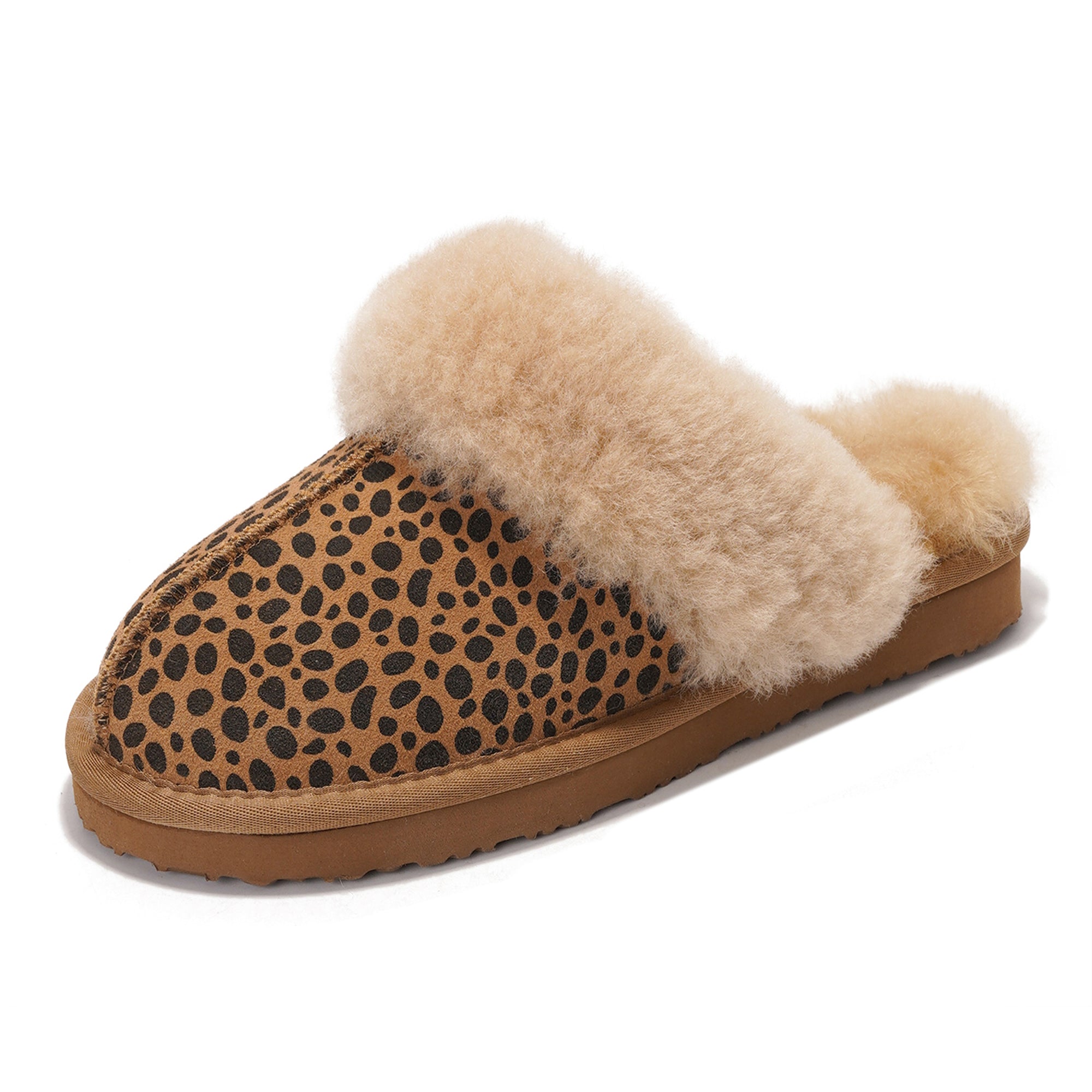 Pantuflas Henka de Project Cloud: gamuza auténtica con comodidad de piel de oveja. 