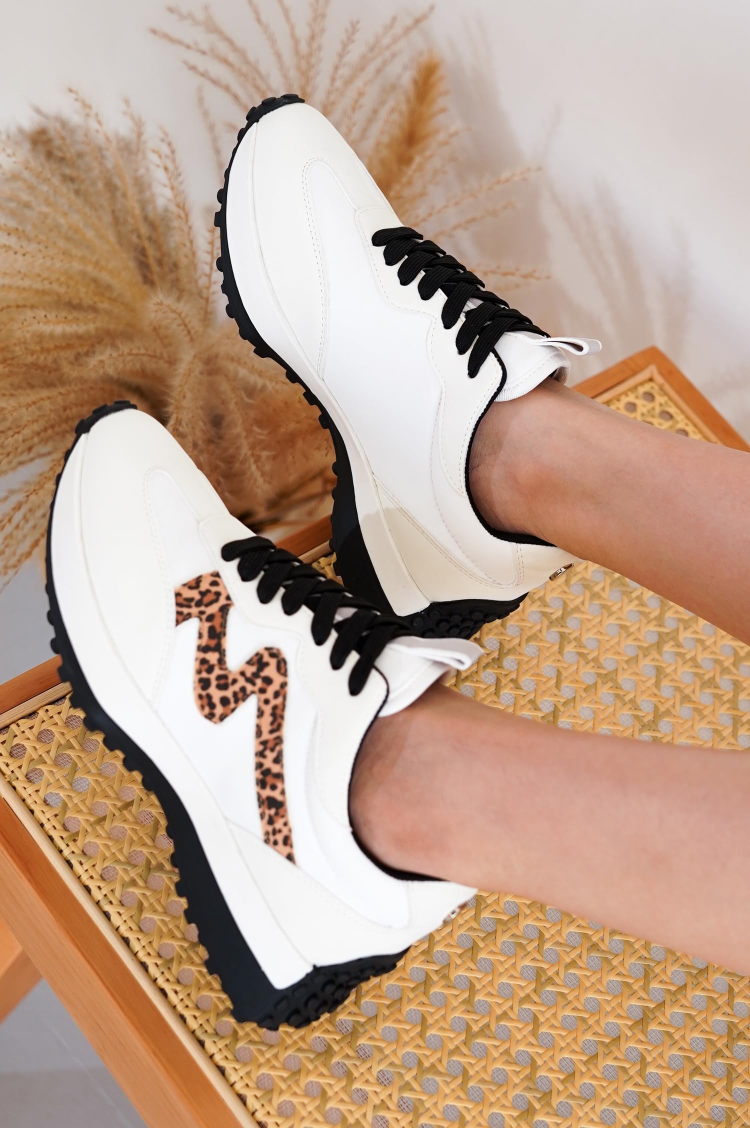 Project Cloud | "Lecco" Sneakers for Women | Canvas Upper | Lightweight | Non-Slip