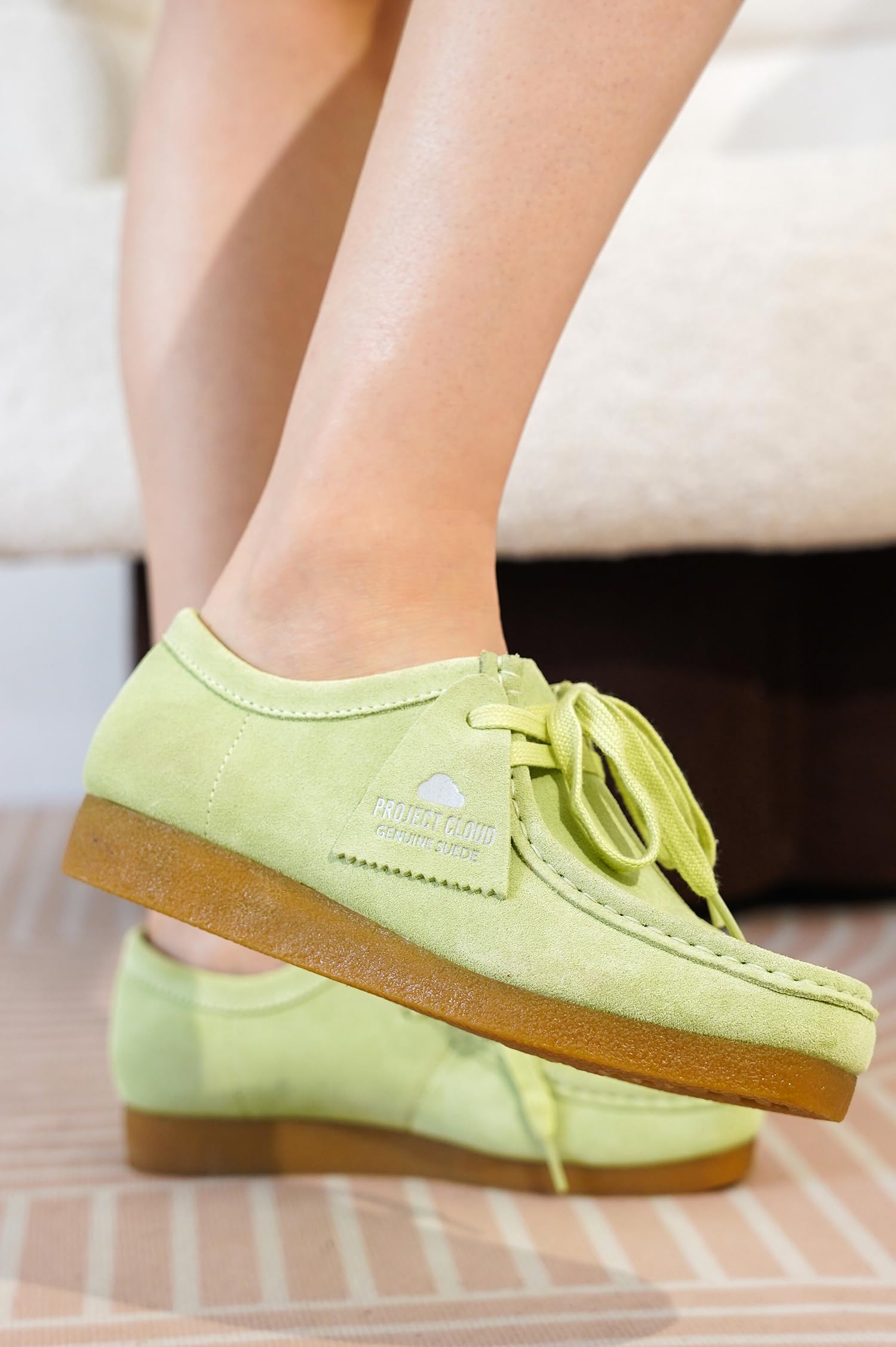 Project Cloud Wally Oxford shoes for women in pale green suede, Genuine Suede label, casual loafers, memory foam insole